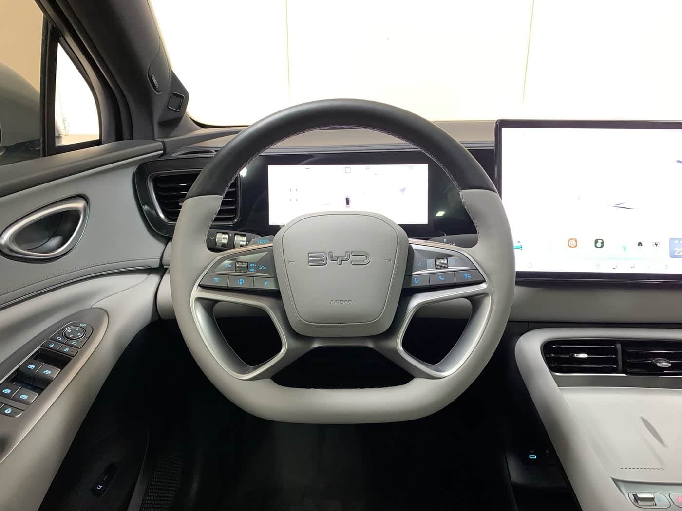 2025 BYD Sealion 06 New Energy 银灰色, 4,000 km, China export – photo 13