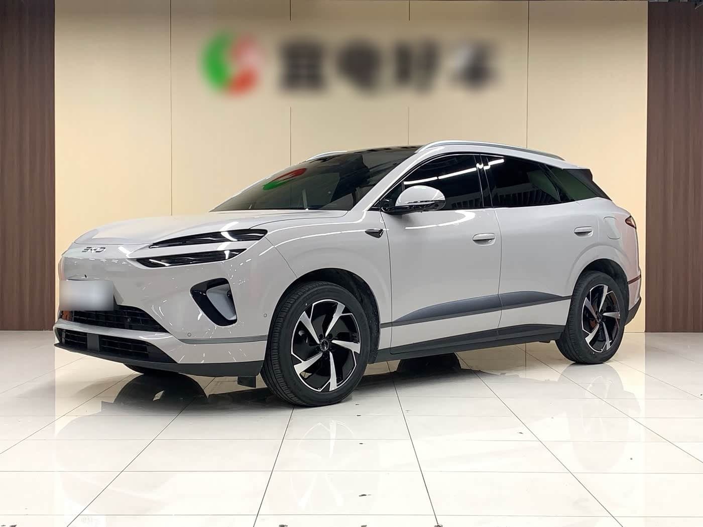 2025 BYD Sealion 06 New Energy 银灰色, 4,000 km, China export – photo 1