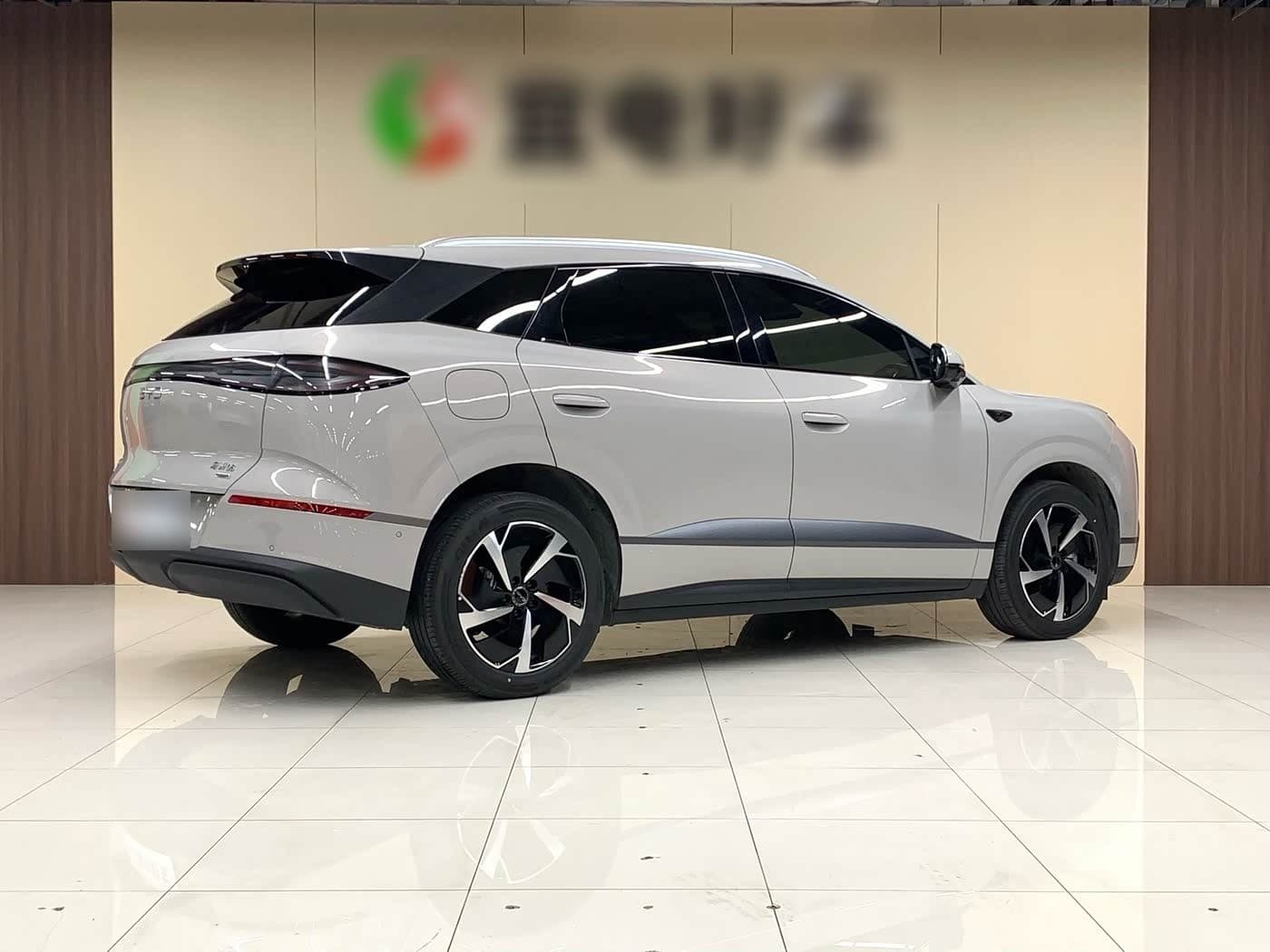2025 BYD Sealion 06 New Energy 银灰色, 4,000 km, China export – photo 5
