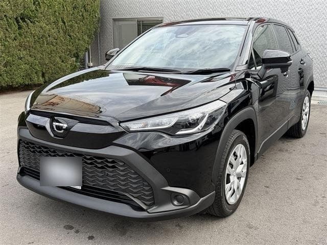 2024 Toyota COROLLA CROSS Black, 40,849 km, Japan export – photo 4