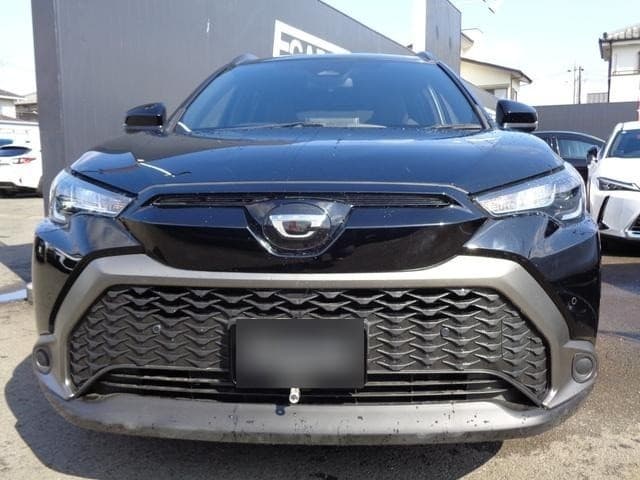 2025 Toyota COROLLA CROSS Black, 7,395 km, Japan export – photo 2