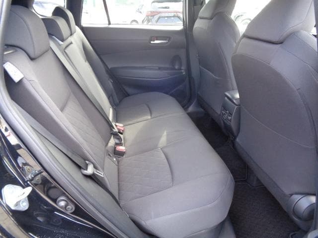 2025 Toyota COROLLA CROSS Black, 7,395 km, Japan export – photo 18