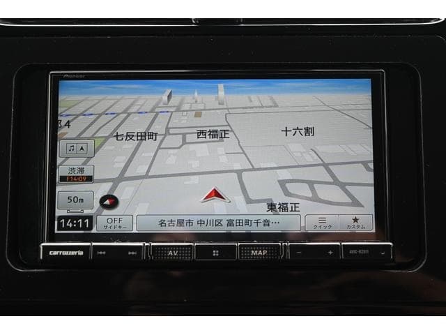 2021 Toyota PRIUS White, 77,000 km, Japan export – photo 11