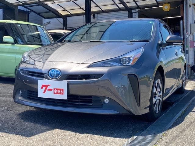 2021 Toyota PRIUS Gray, 90,559 km, Japan export – photo 1
