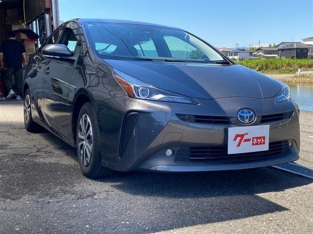 2021 Toyota PRIUS Gray, 90,559 km, Japan export – photo 4