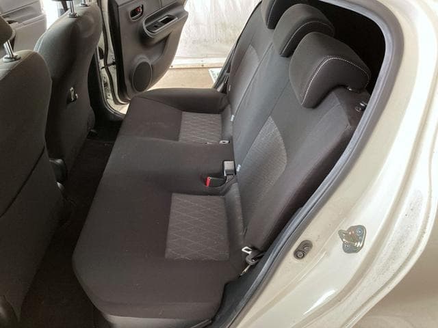 2021 Toyota AQUA PEARL, 94,000 km, Japan export – photo 13