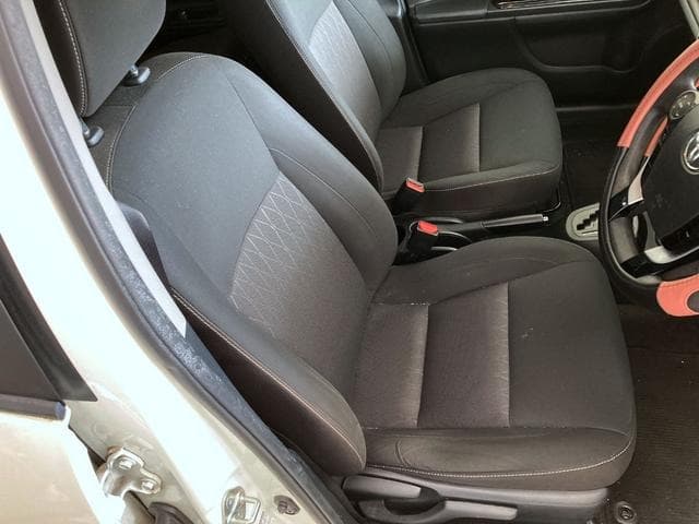 2021 Toyota AQUA PEARL, 94,000 km, Japan export – photo 10
