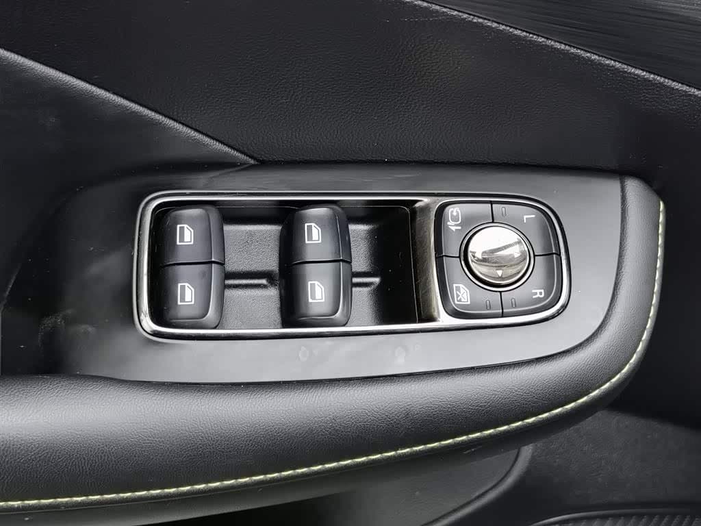 2021 Roewe RX5 Black, 40,300 km, China export – photo 9