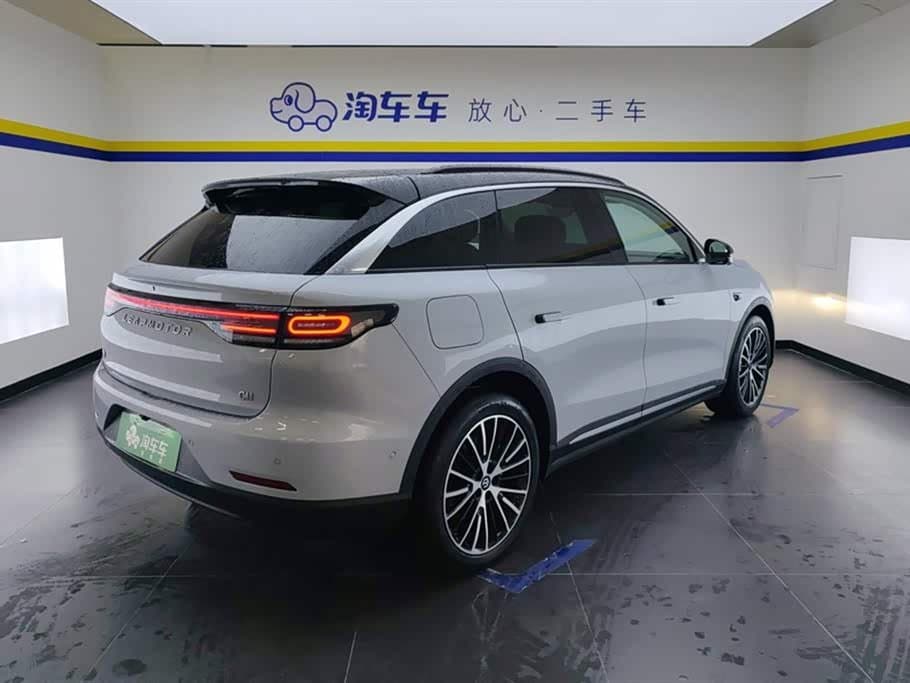 2025 Leapmotor C11 银灰色, 14,700 km, China export – photo 3