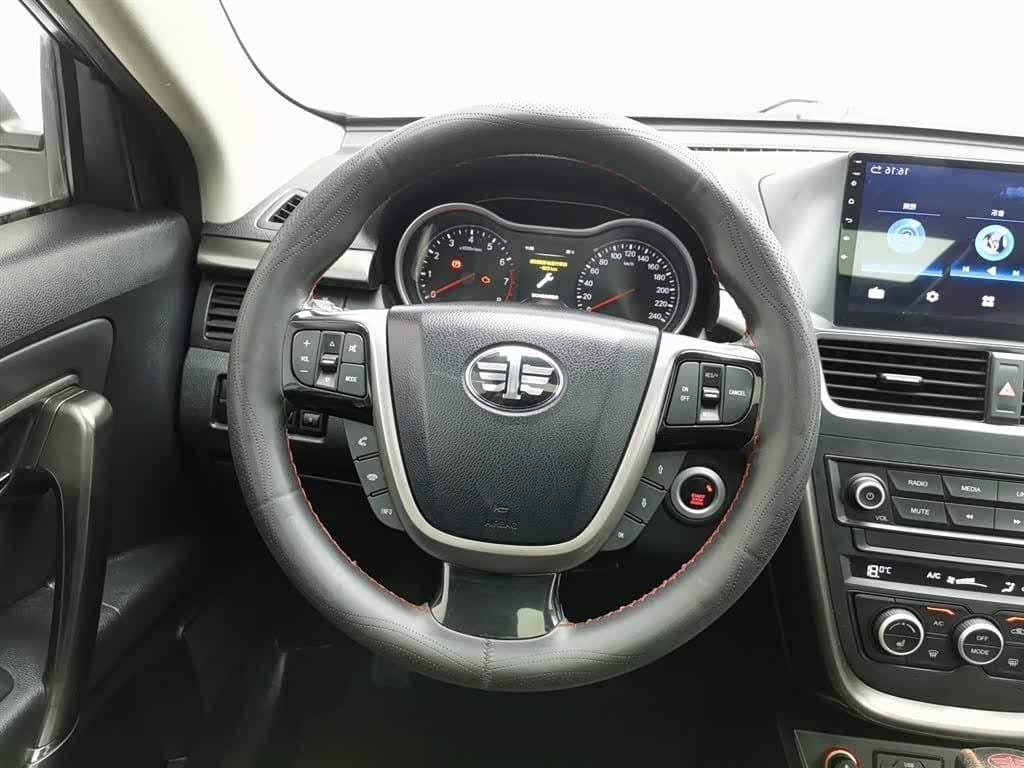 2016 Besturn X80 White, 119,300 km, China export – photo 11