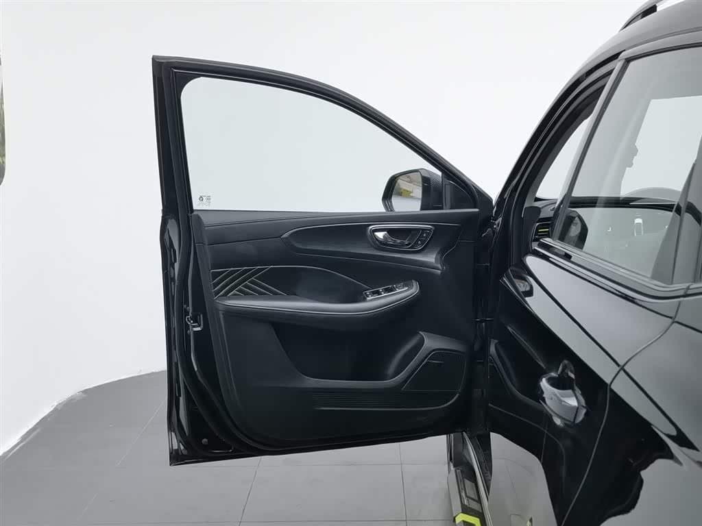 2021 Roewe RX5 Black, 40,300 km, China export – photo 8