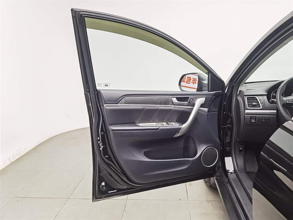 2019 Haval M6 Black, 47,600 km, China export – photo 8