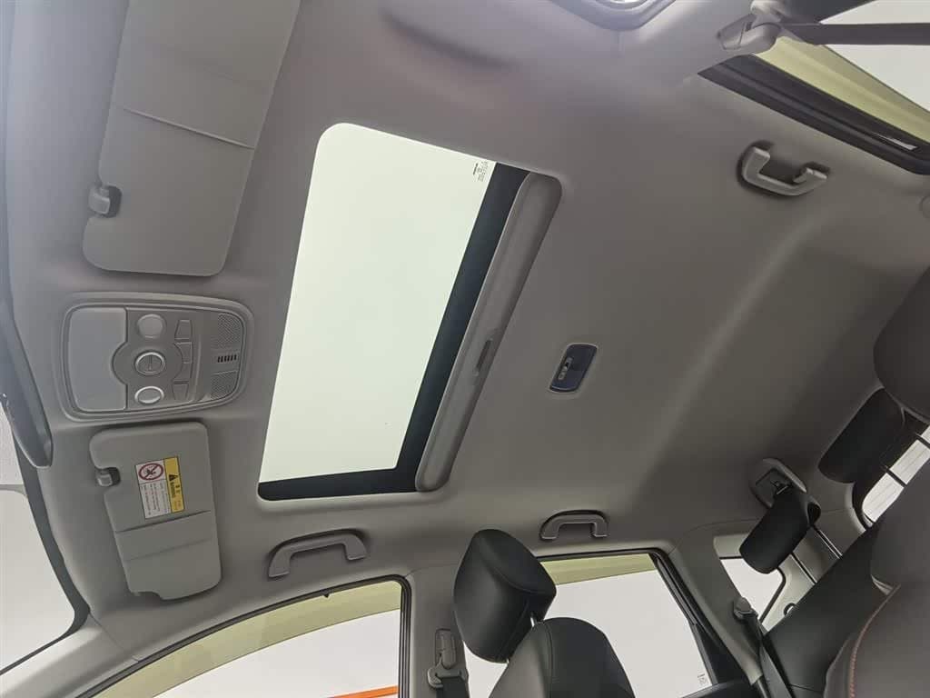 2019 Haval M6 Black, 47,600 km, China export – photo 14