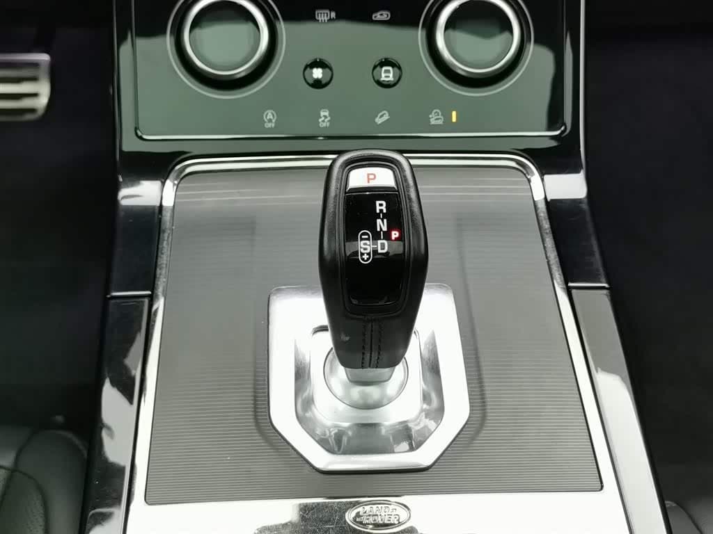 2021 Land Rover Range Rover Evoque 银灰色, 73,100 km, China export – photo 13