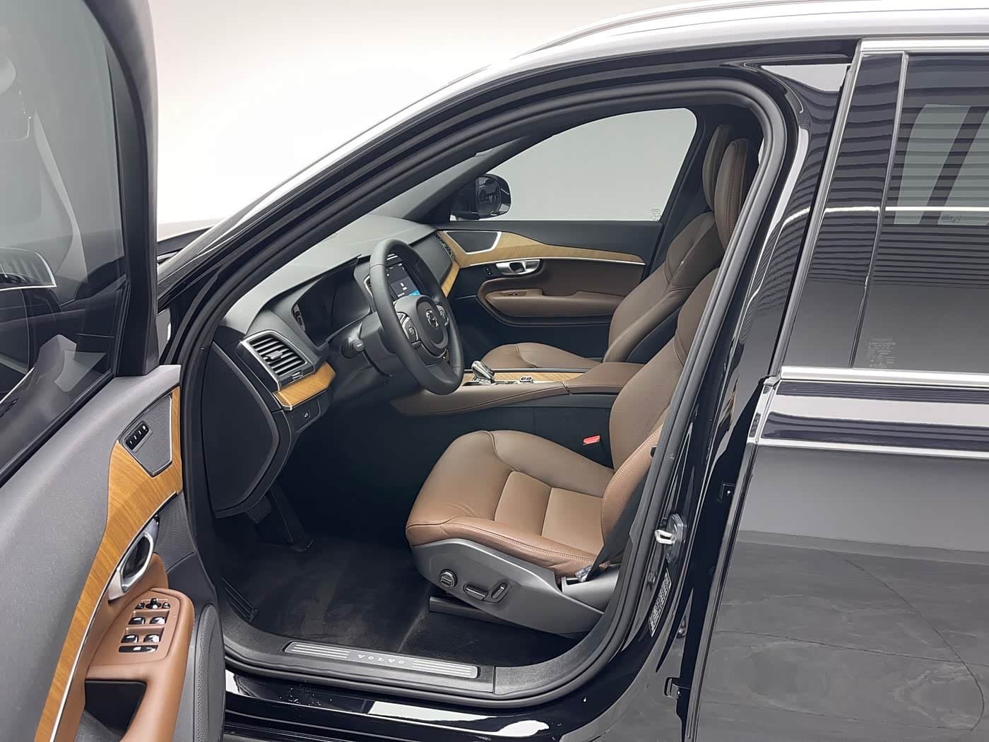 2022 Volvo XC90 Black, 46,200 km, China export – photo 14