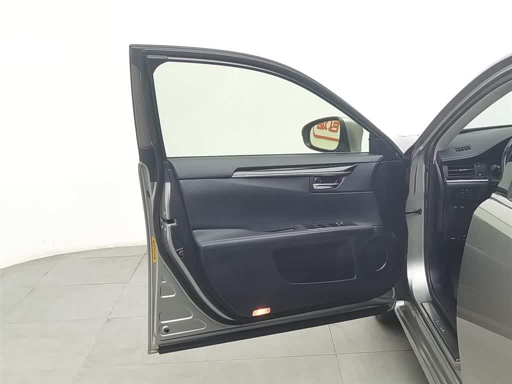 2015 Lexus ES 银灰色, 80,800 km, China export – photo 8