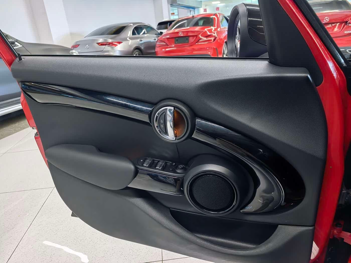 2016 MINI MINI Red, 90,000 km, China export – photo 12