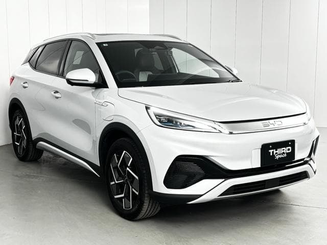 2025 BYD ATTO 3 White, 389 km, Japan export – photo 6