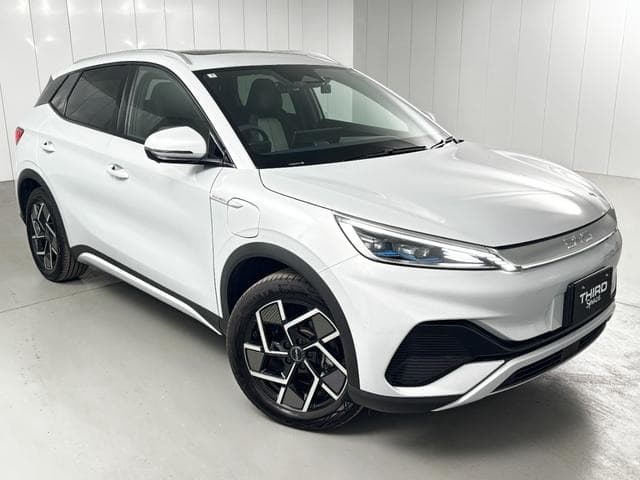 2025 BYD ATTO 3 White, 389 km, Japan export – photo 10