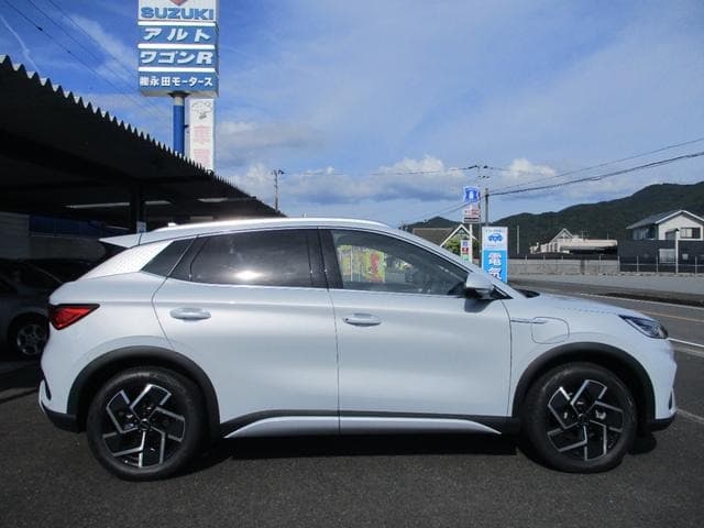 2023 BYD ATTO 3 White, 100 km, Japan export – photo 14