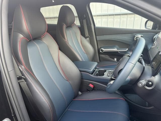 2025 BYD ATTO 3 Black, 5,000 km, Japan export – photo 10