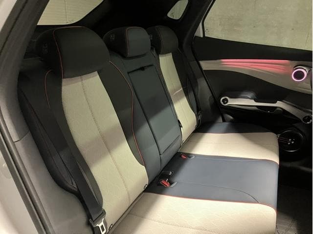 2025 BYD ATTO 3 White, 500 km, Japan export – photo 11