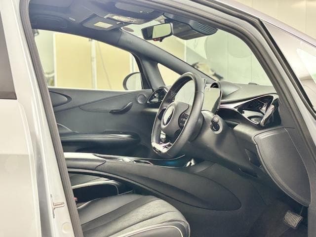 2023 BYD DOLPHIN WHITE II, 11,501 km, Japan export – photo 20