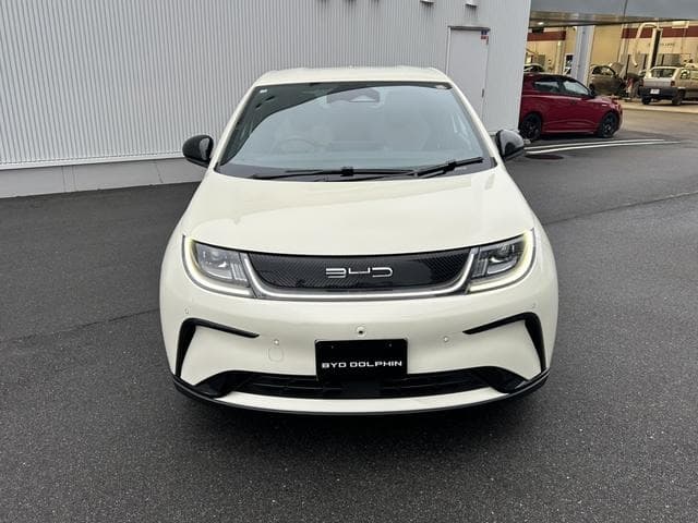 2025 BYD DOLPHIN White, 5,000 km, Japan export – photo 5