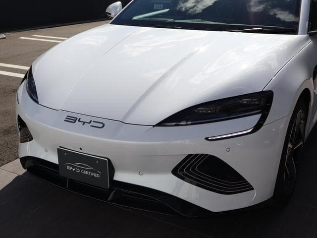 2024 BYD SEAL White, 11,000 km, Japan export – photo 20