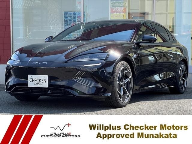 2025 BYD SEAL Black, 4,493 km, Japan export – photo 1