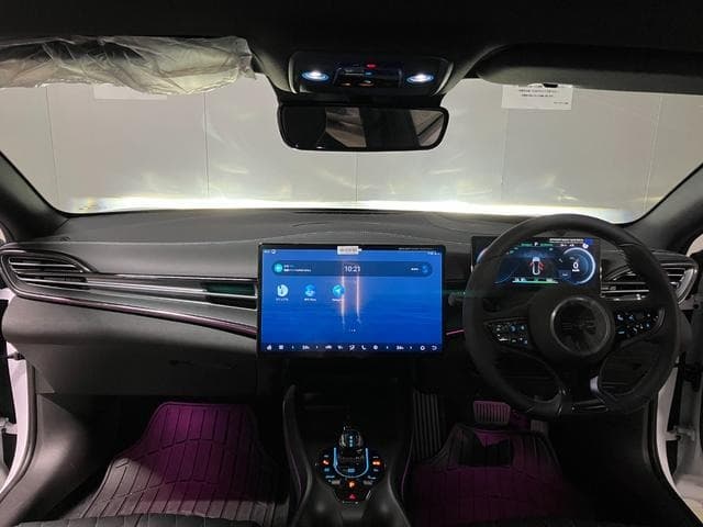 2025 BYD SEAL White, 2,000 km, Japan export – photo 7
