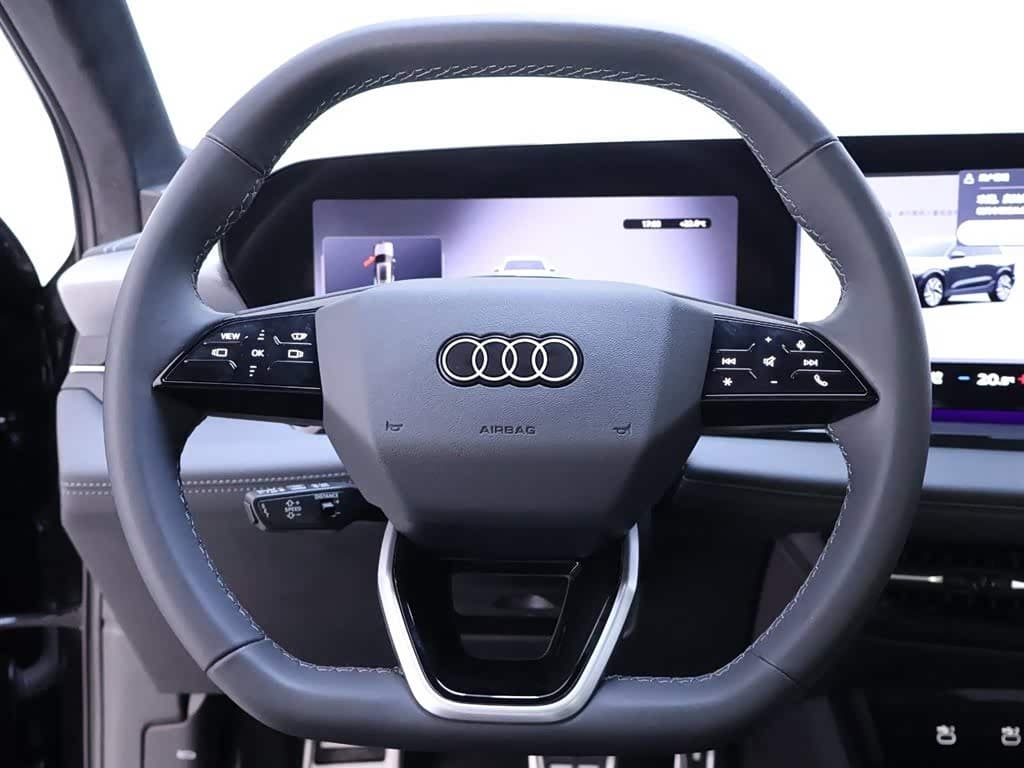 2025 Audi Q6L e-tron Black, 17,600 km, China export – photo 17