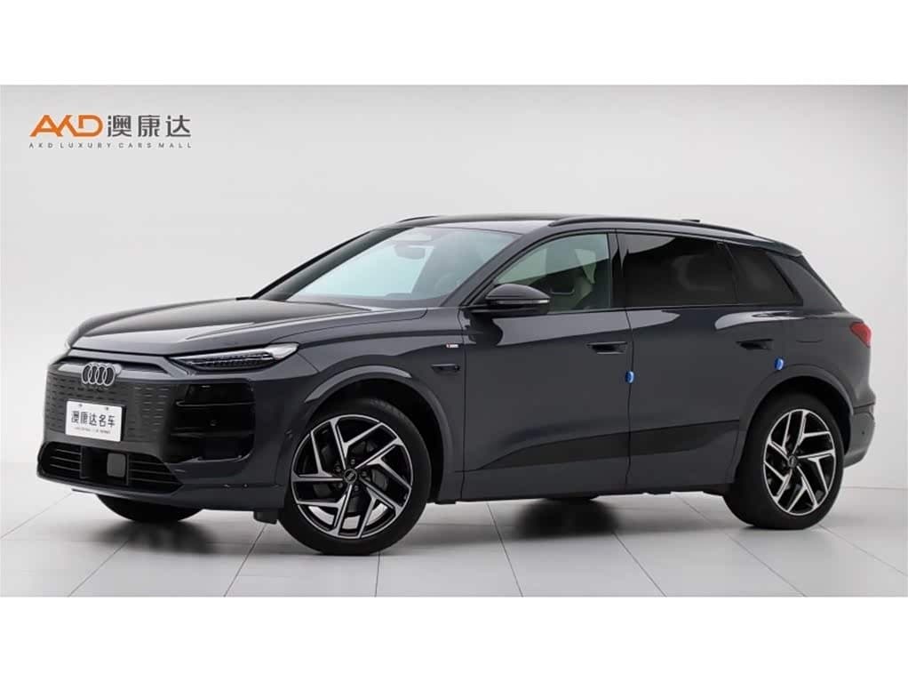 2025 Audi Q6L e-tron --, 8,000 km, China export – photo 1