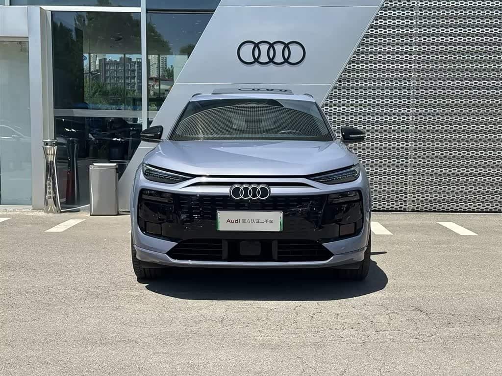 2025 Audi Q6L e-tron 银灰色, 11,200 km, China export – photo 2