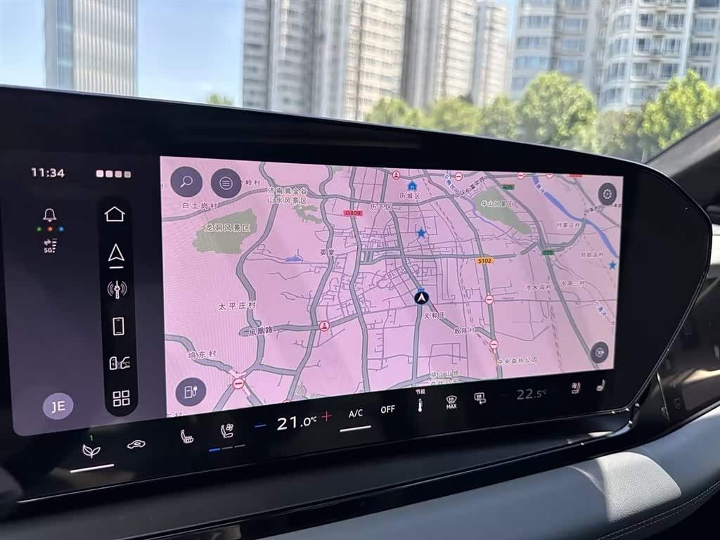 2025 Audi Q6L e-tron 银灰色, 11,200 km, China export – photo 7