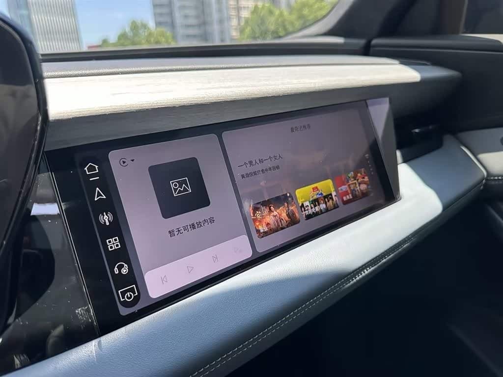 2025 Audi Q6L e-tron 银灰色, 11,200 km, China export – photo 18