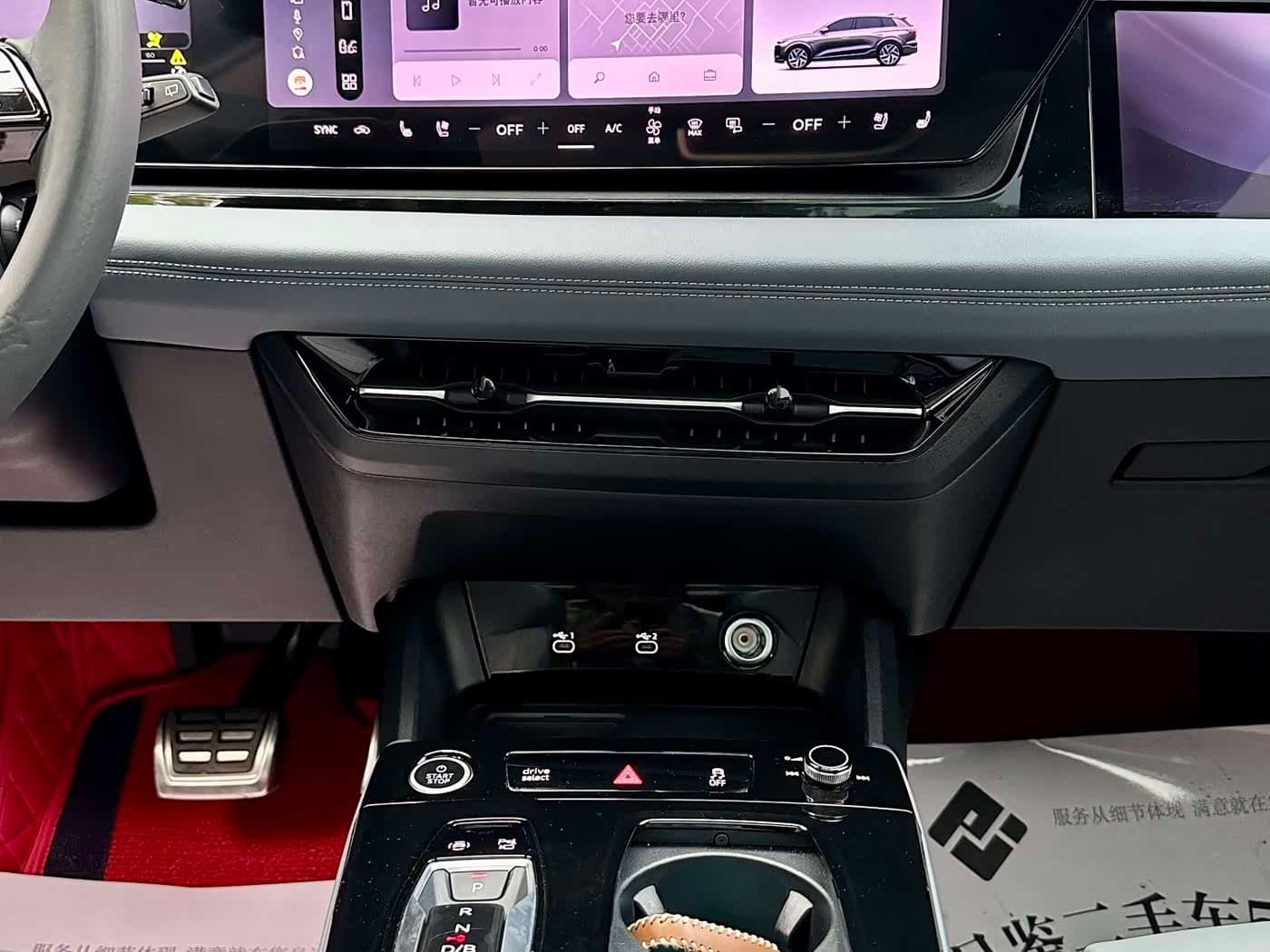 2025 Audi Q6L e-tron Blue, 15,000 km, China export – photo 17