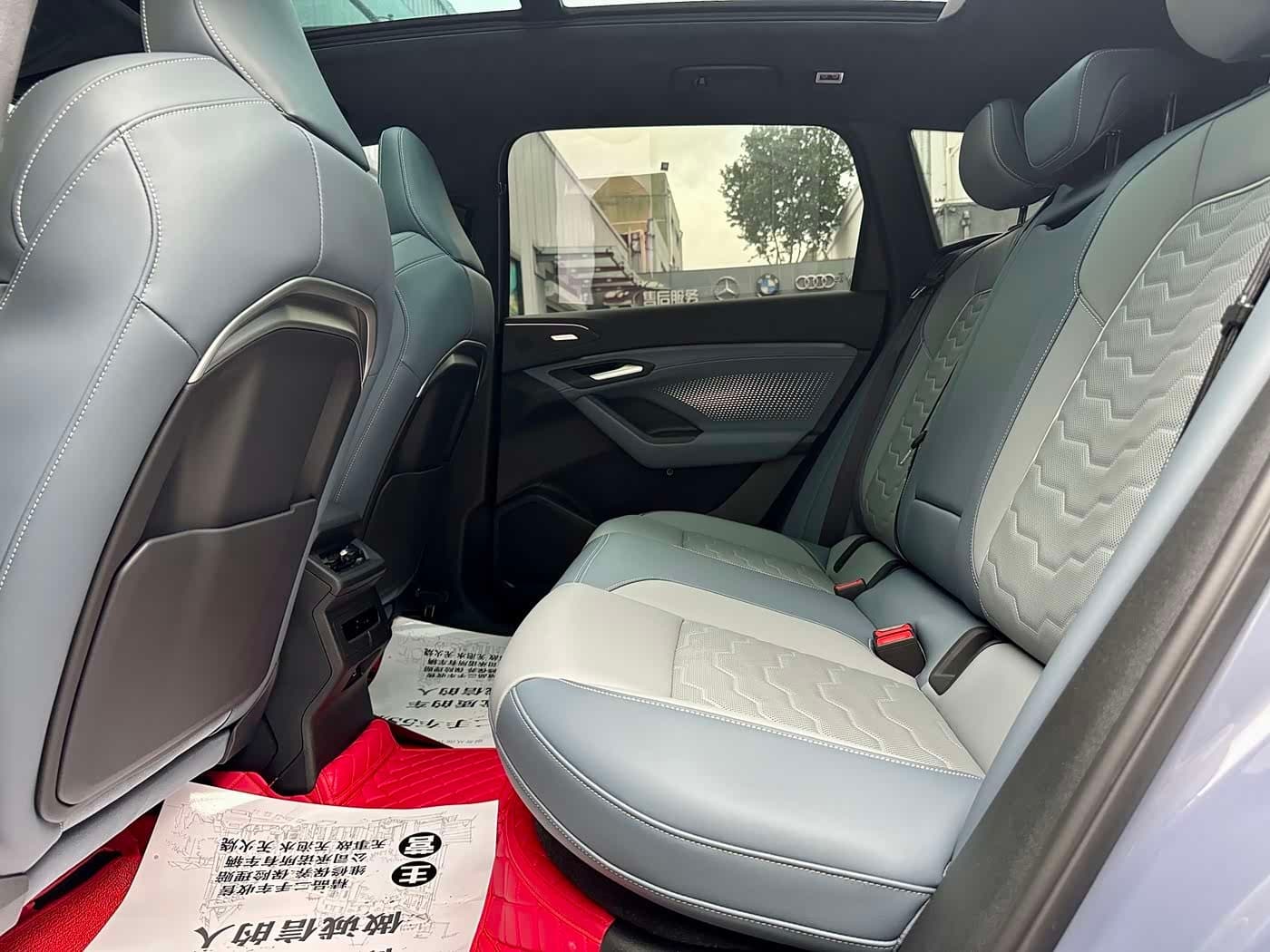 2025 Audi Q6L e-tron Blue, 15,000 km, China export – photo 18