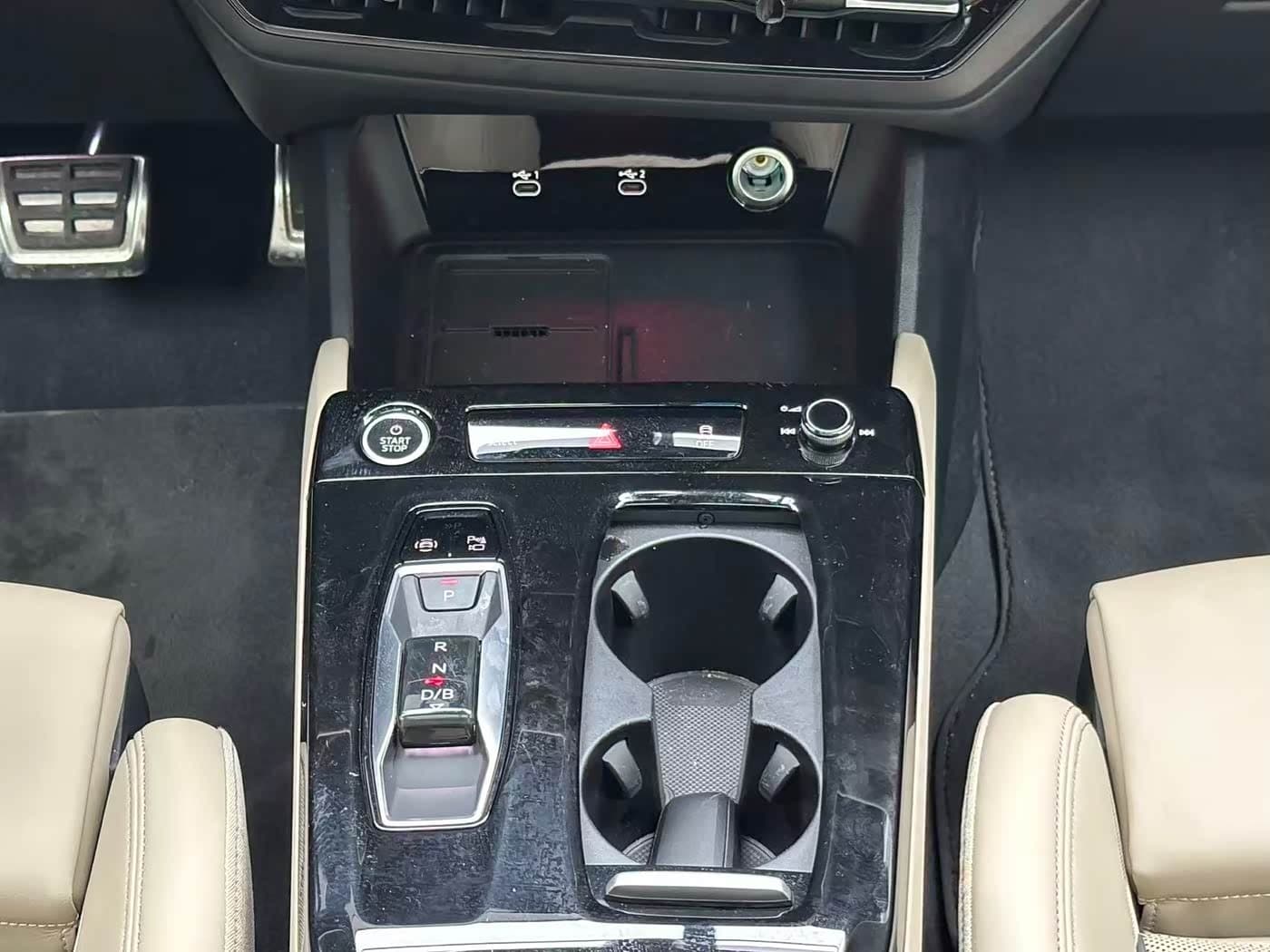 2025 Audi Q6L e-tron Green, 8,000 km, China export – photo 9
