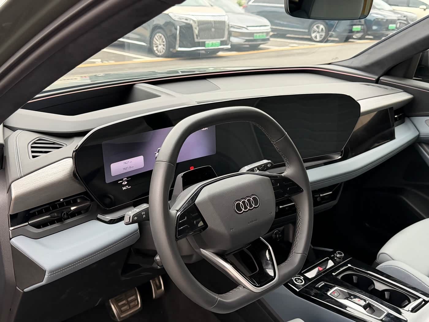 2025 Audi Q6L e-tron Green, 7,000 km, China export – photo 9