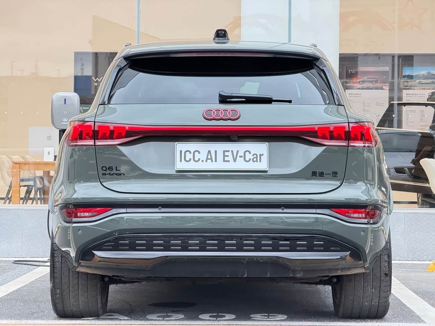 2025 Audi Q6L e-tron Green, 7,000 km, China export – photo 18