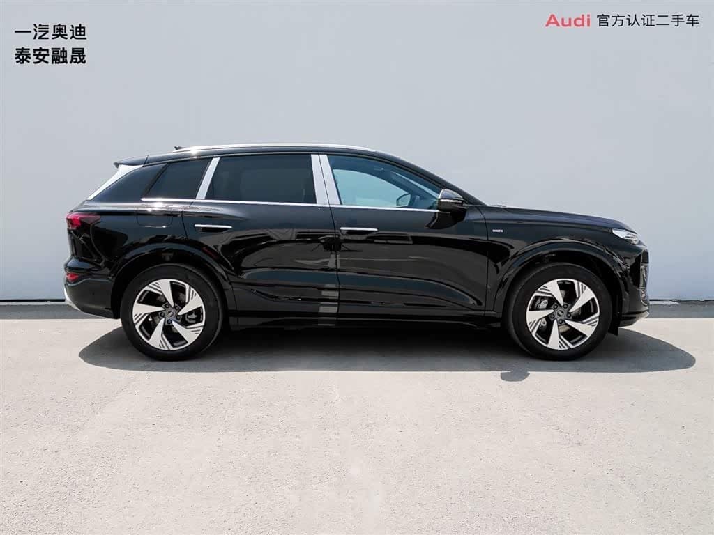 2025 Audi Q6L e-tron Black, 100 km, China export – photo 3
