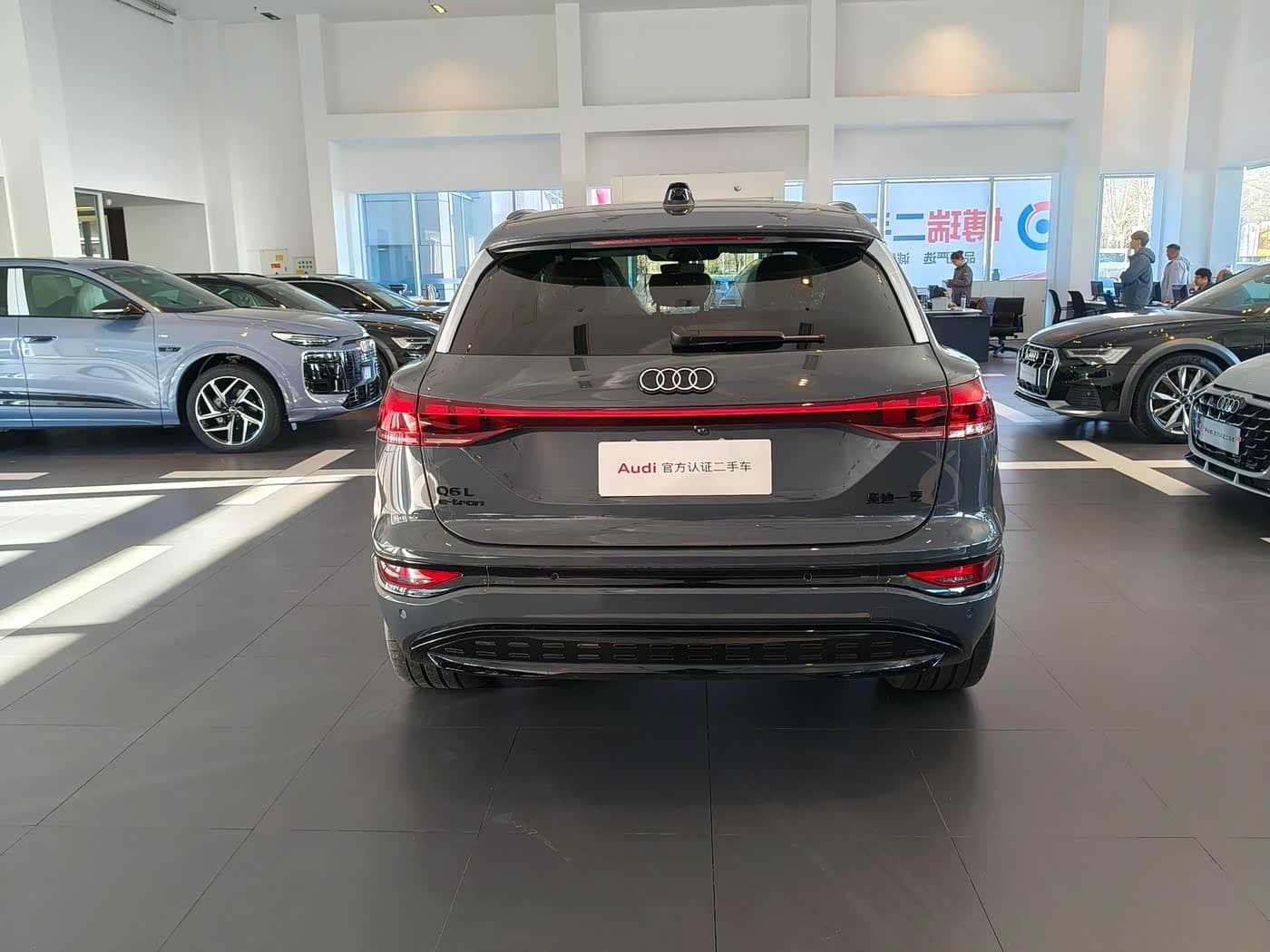 2025 Audi Q6L e-tron 银灰色, 30 km, China export – photo 7