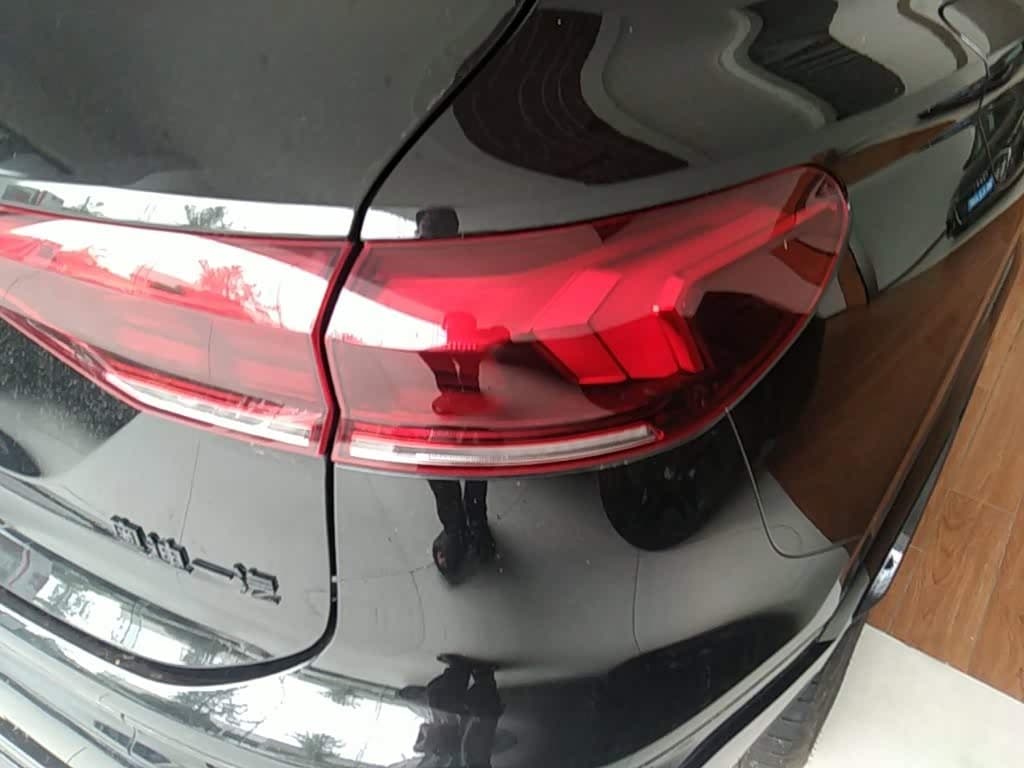 2025 Audi Q6L e-tron Black, 10,900 km, China export – photo 8