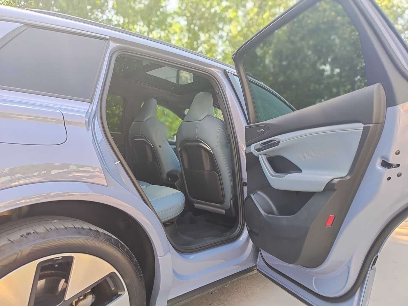 2025 Audi Q6L e-tron Blue, 12,000 km, China export – photo 13