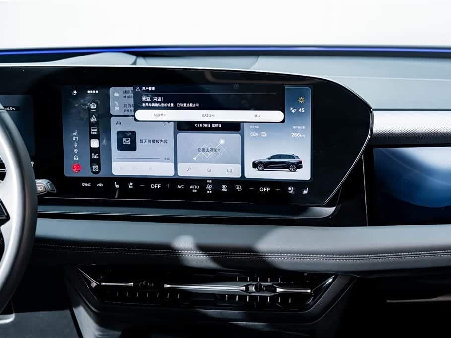 2025 Audi Q6L e-tron Black, 4,300 km, China export – photo 16