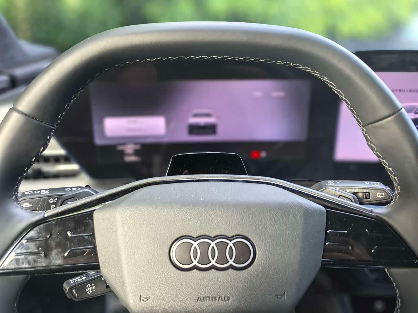 2025 Audi Q6L e-tron 银灰色, 9,700 km, China export – photo 16