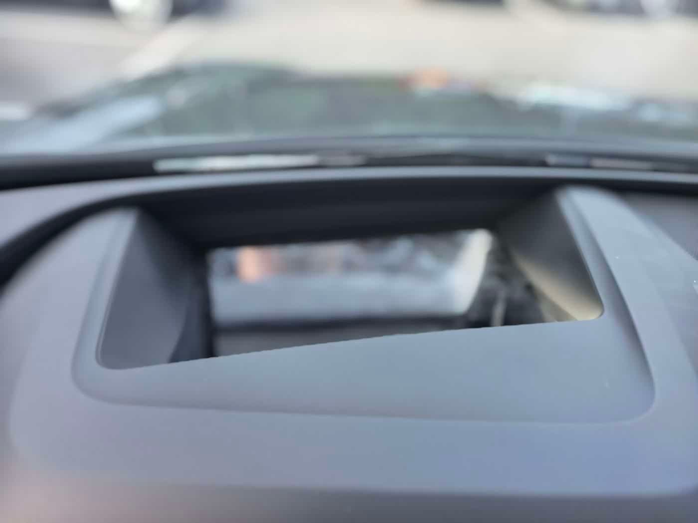 2025 Audi Q6L e-tron 银灰色, 9,700 km, China export – photo 18
