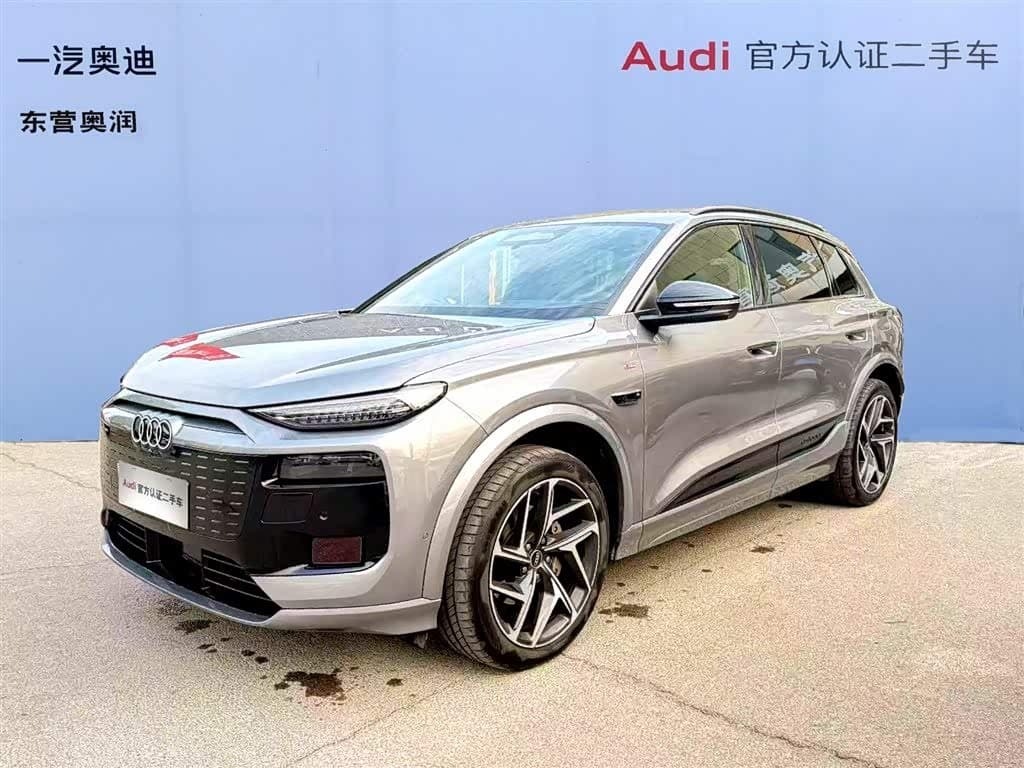 2025 Audi Q6L e-tron 银灰色, 14,000 km, China export – photo 1
