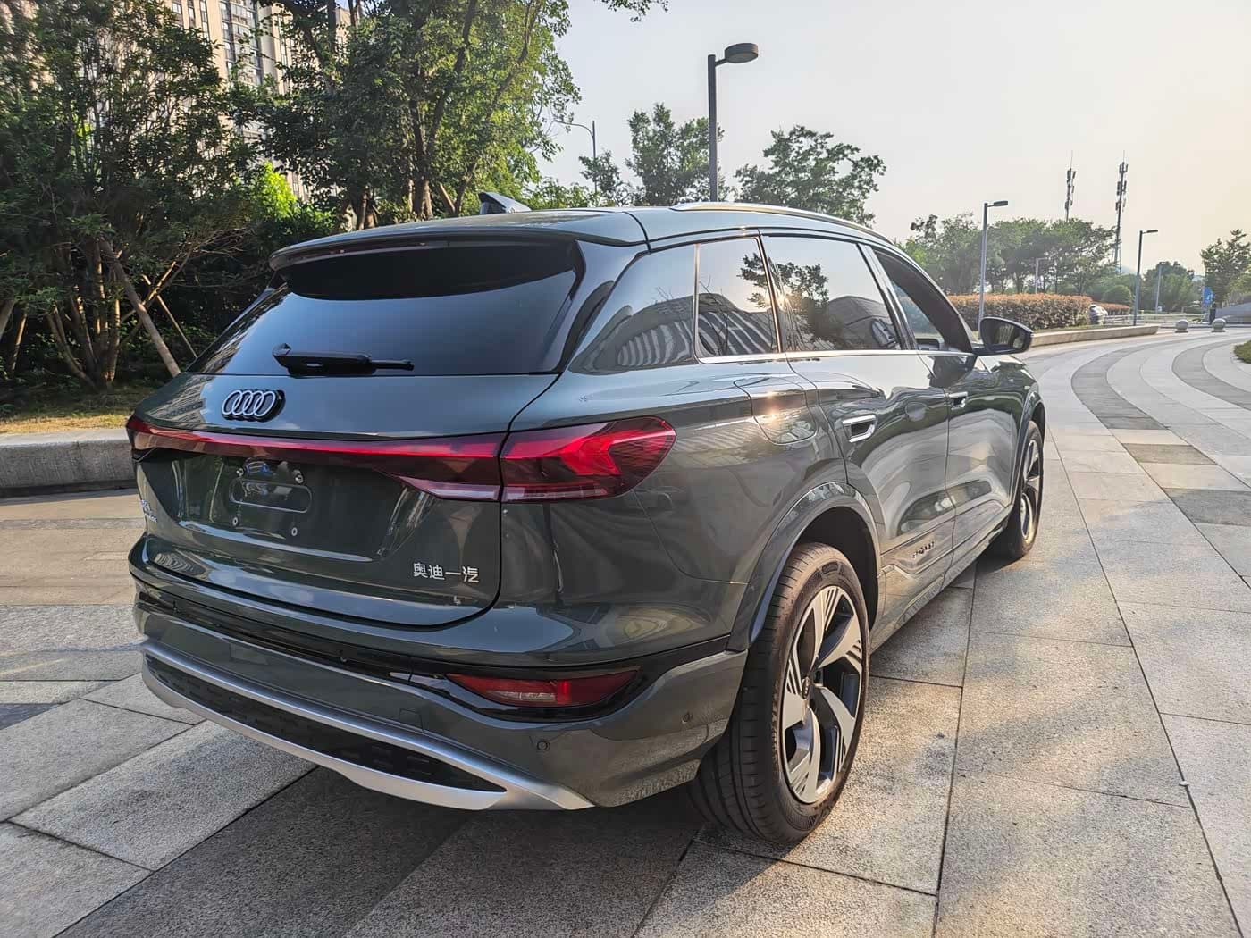 2025 Audi Q6L e-tron Green, 200 km, China export – photo 10